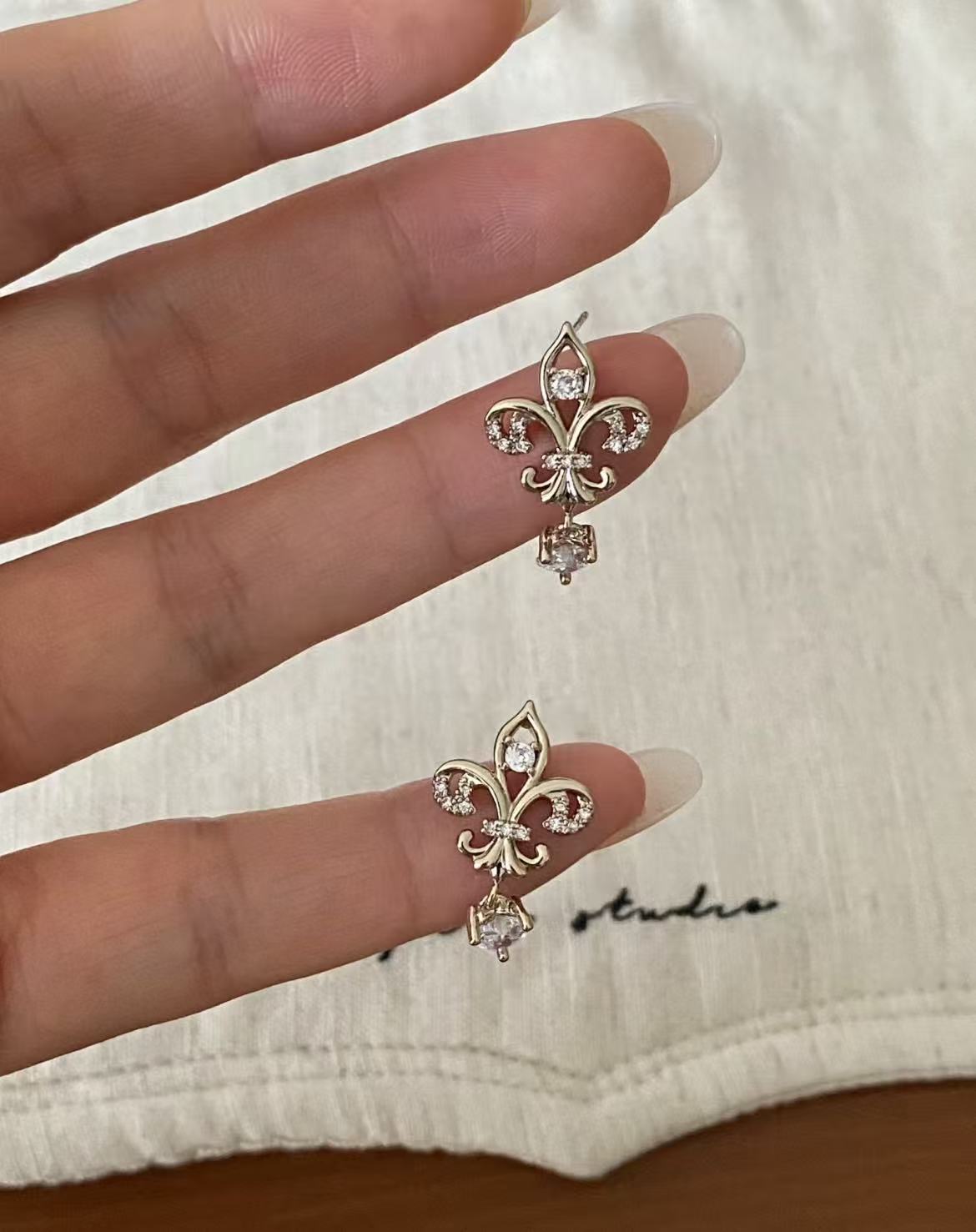 Earring