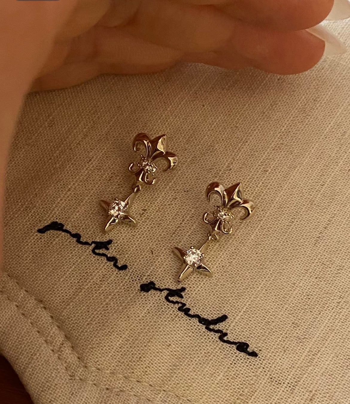 Four-Pointed Star Earrings