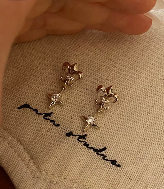 Four-Pointed Star Earrings