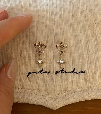 Four-Pointed Star Earrings